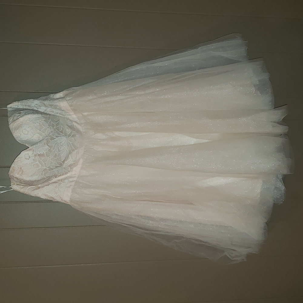 Chi Chi London Dress size 20